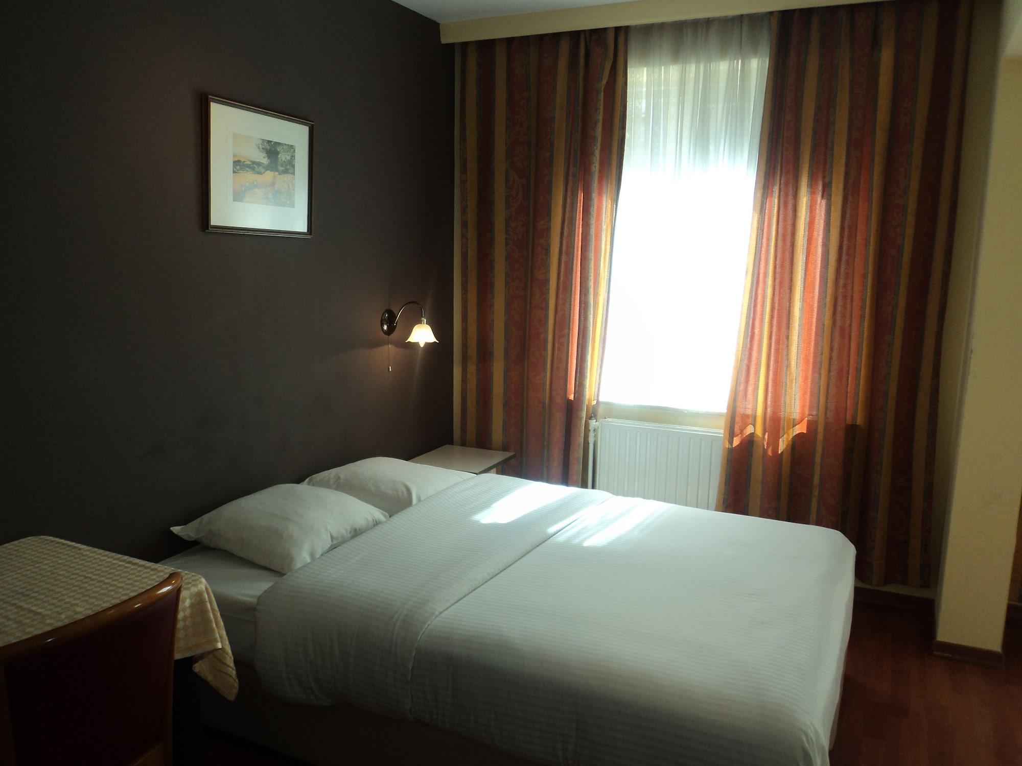 Albert Hotel Saint-Josse-ten-Noode Zewnętrze zdjęcie