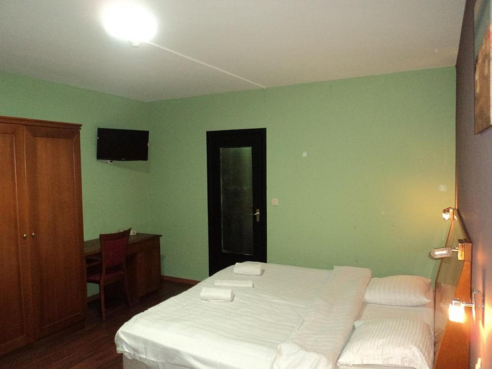 Albert Hotel Saint-Josse-ten-Noode Zewnętrze zdjęcie